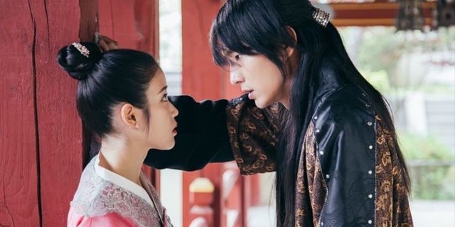 Hae Soo و Prince Wang So in Moon Lovers: Scarlet Heart Ryeo